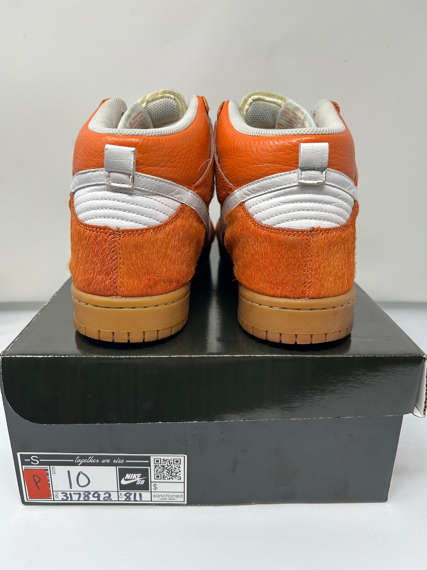 Nike Dunk High “Orange”