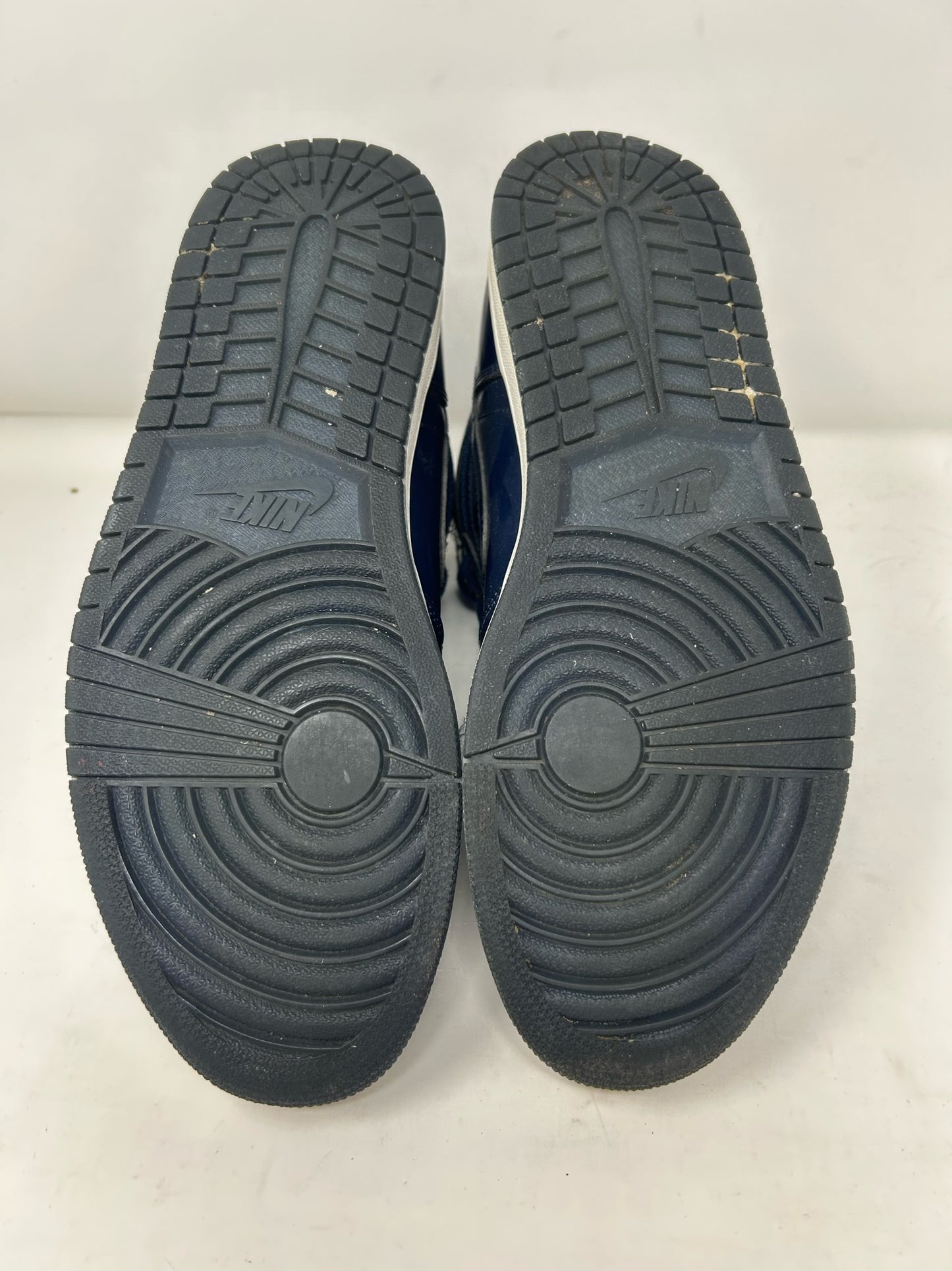 Jordan 1 High “Dover Street Market”