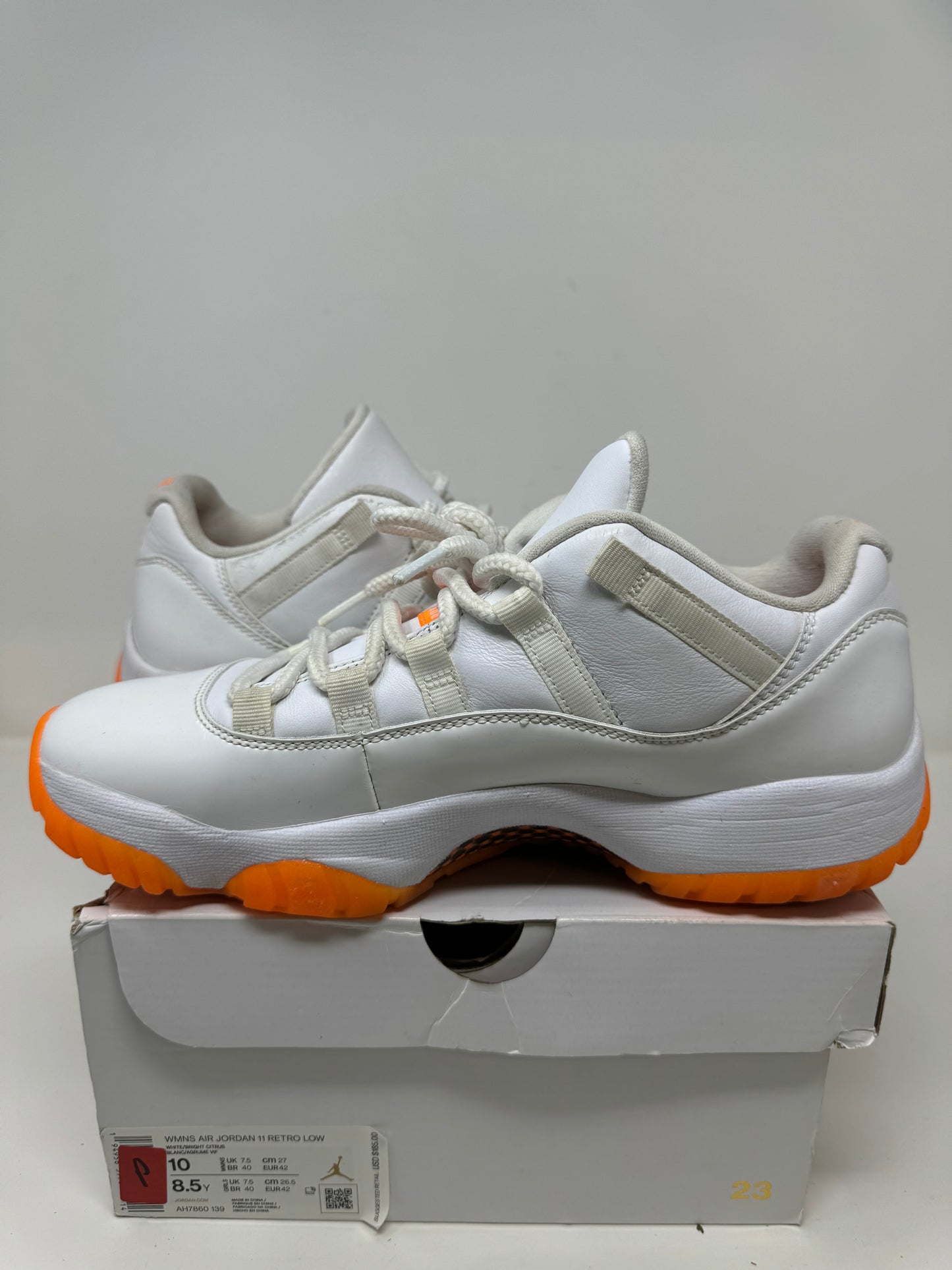 Jordan 11 Low Women’s “Citrus”