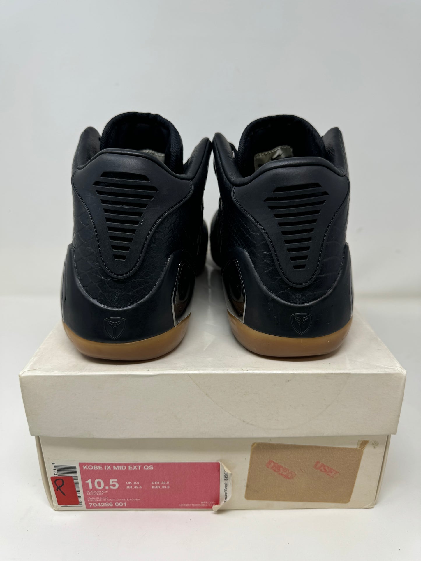 Nike Kobe 9 EXT “Black Mamba”