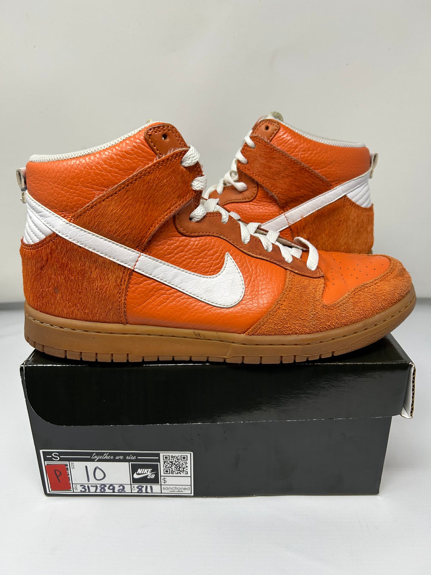 Nike Dunk High “Orange”