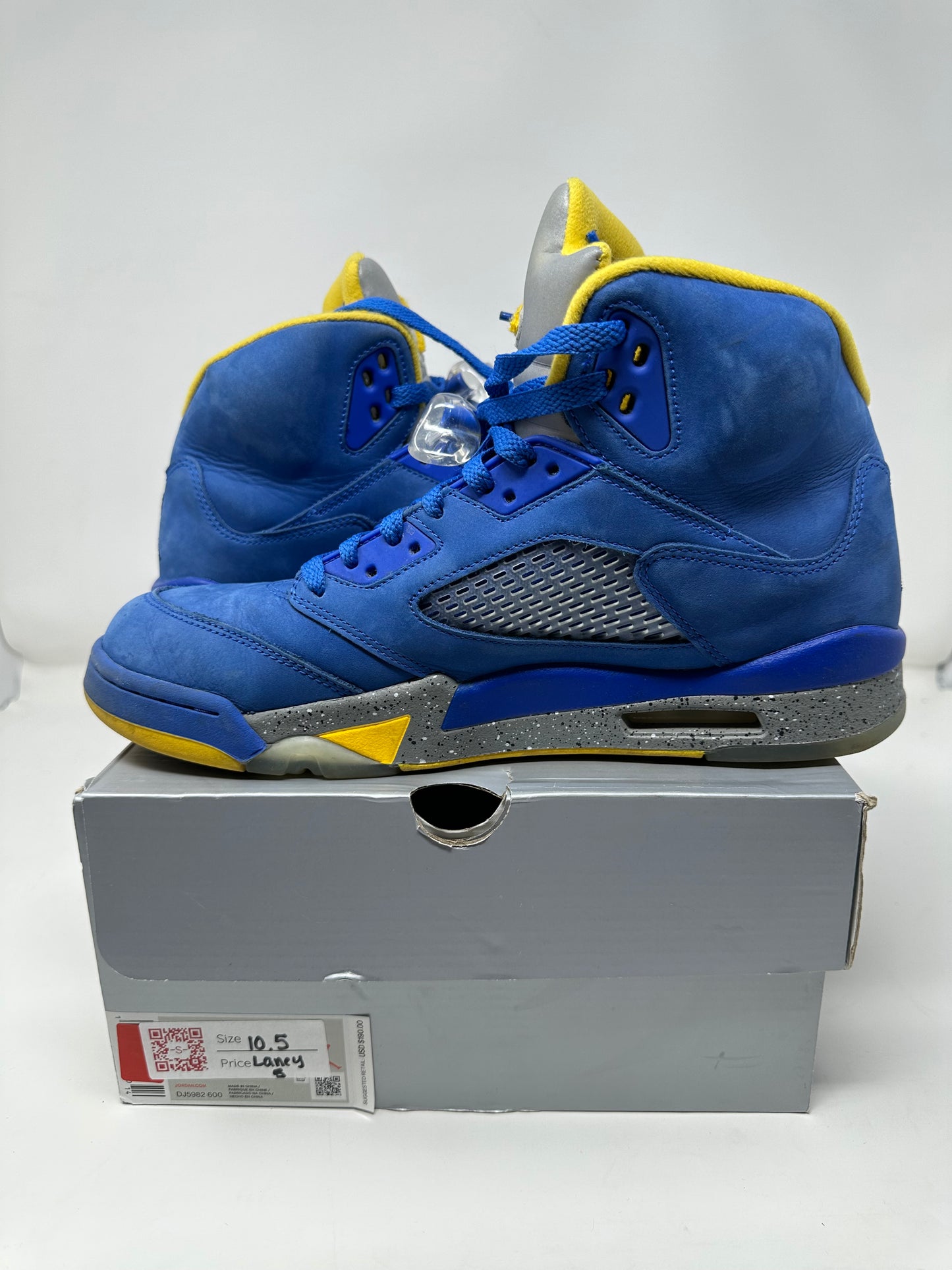 Jordan 5 “Varsity Laney Royal”