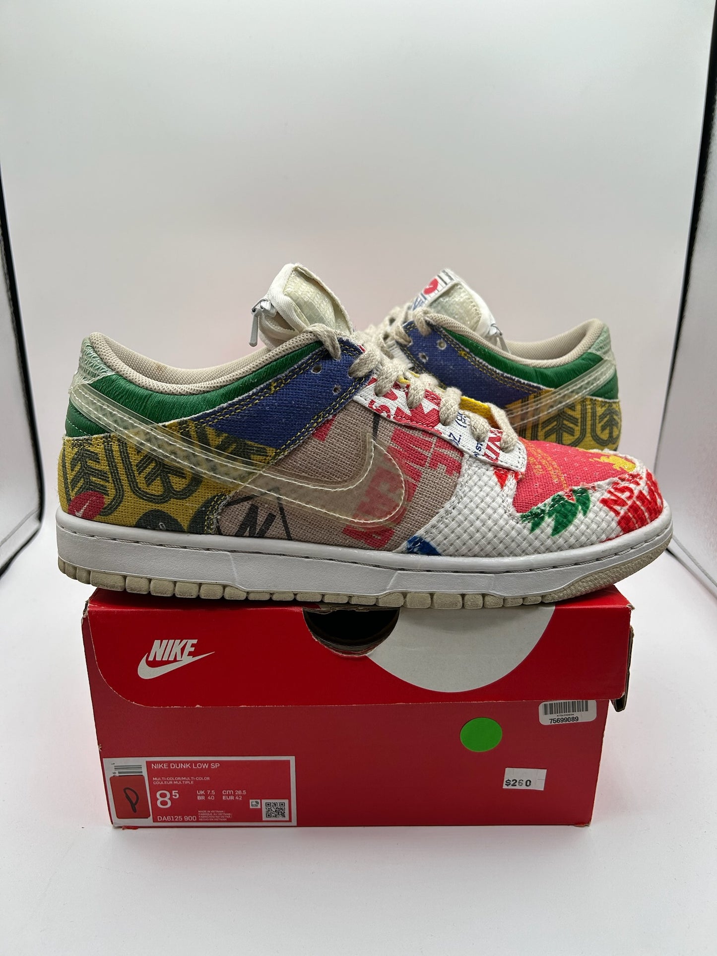 Nike Dunk Low “City Market”