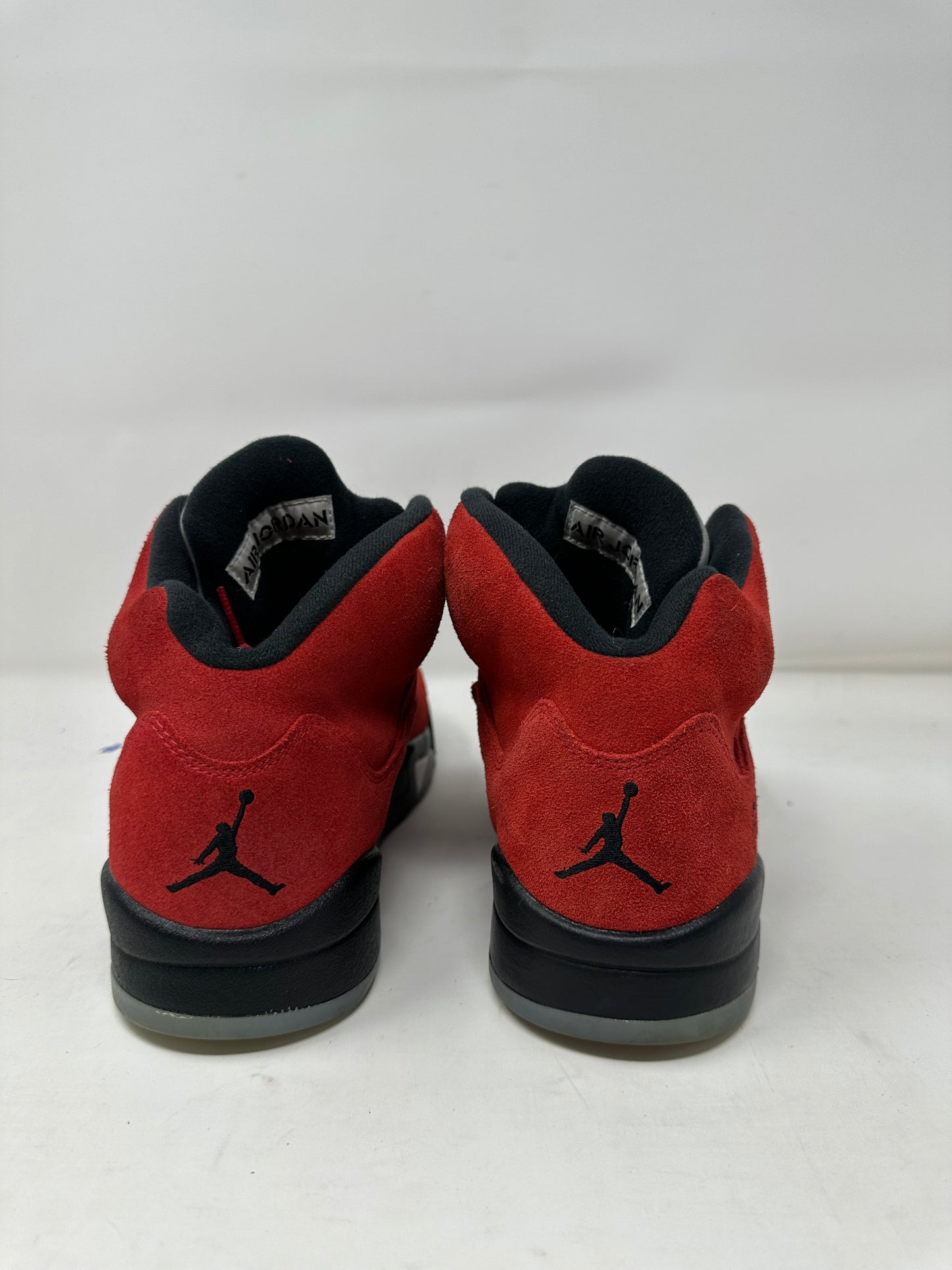 Jordan 5 “Raging Bull”