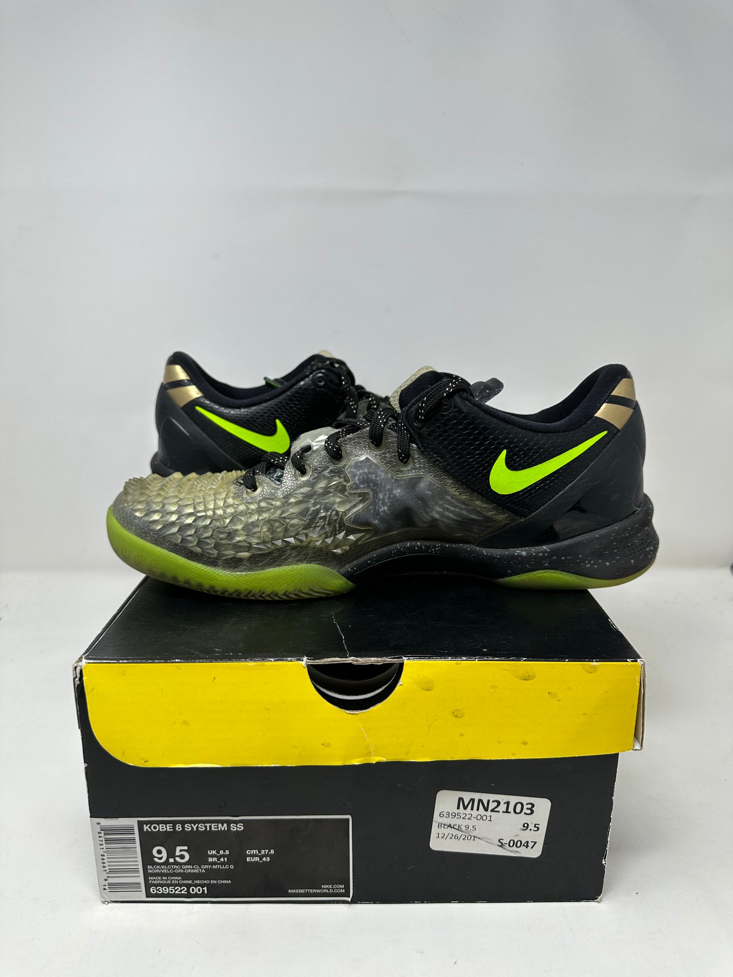 Nike Kobe 8 SS “Christmas”