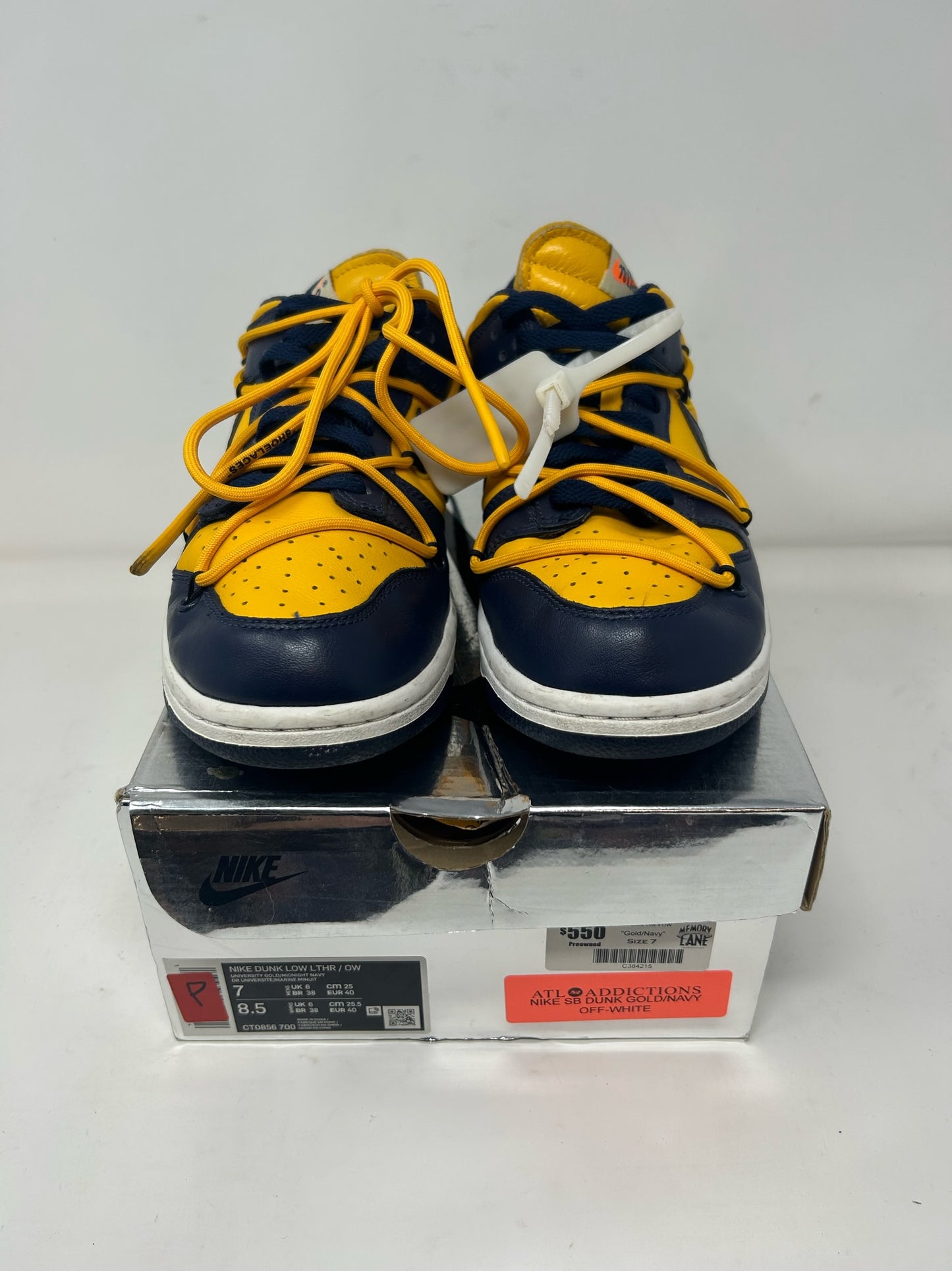 Nike Dunk Low Off-White “Michigan”