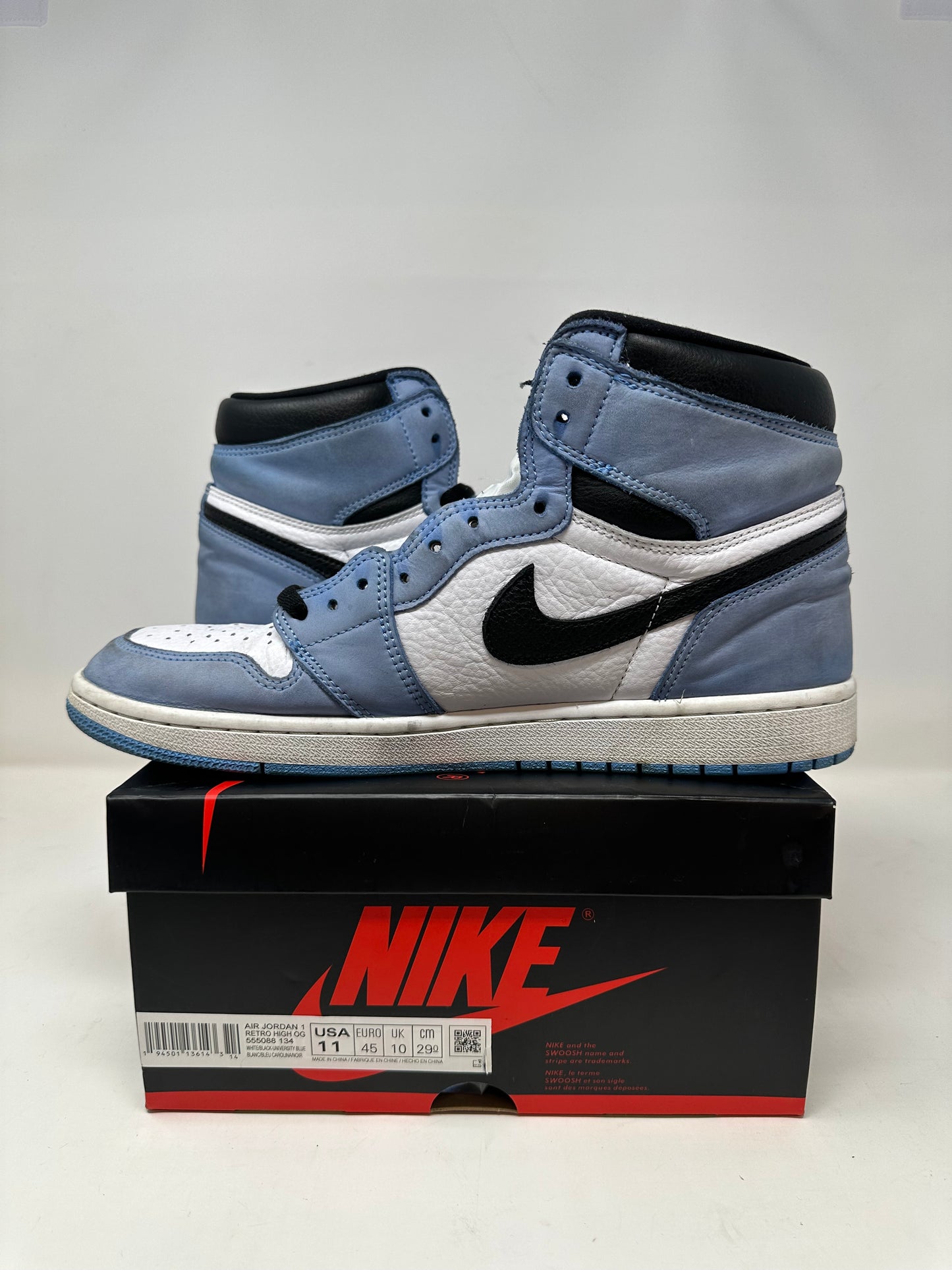 Jordan 1 High “UNC”