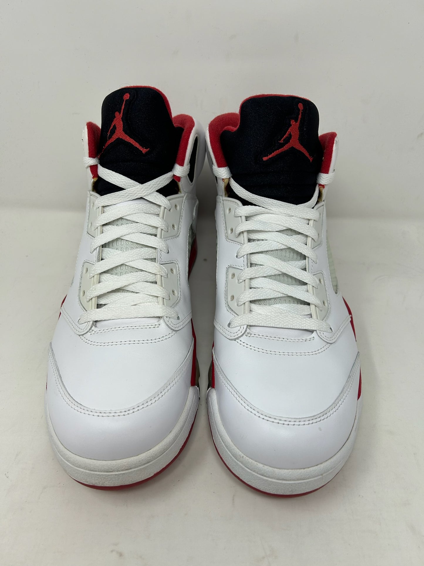 Jordan 5 (2013) “Fire Red”