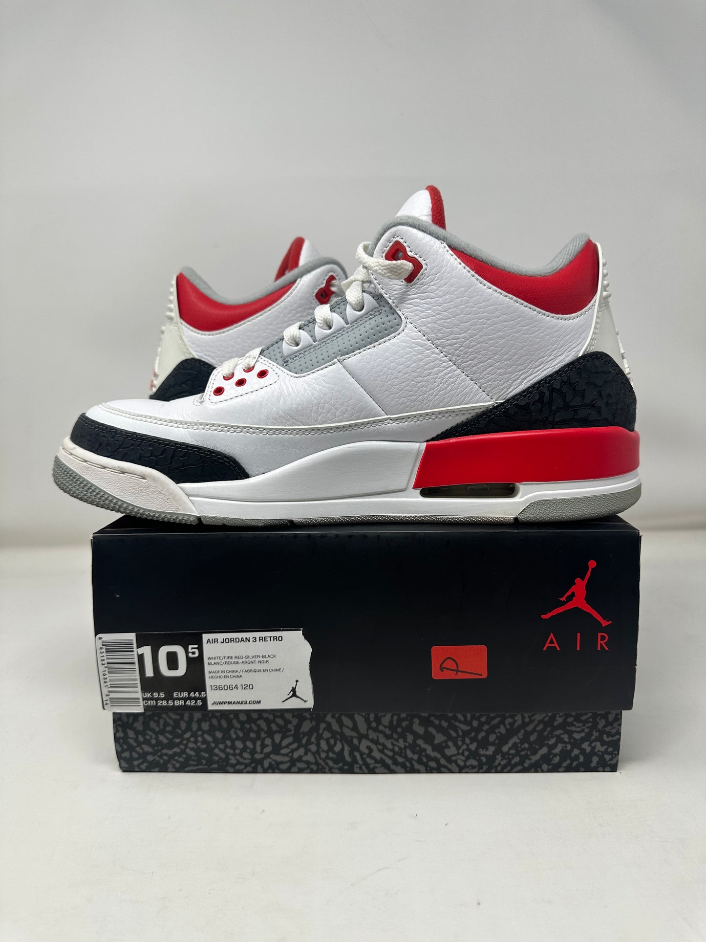 Jordan 3 (2013) “Fire Red”