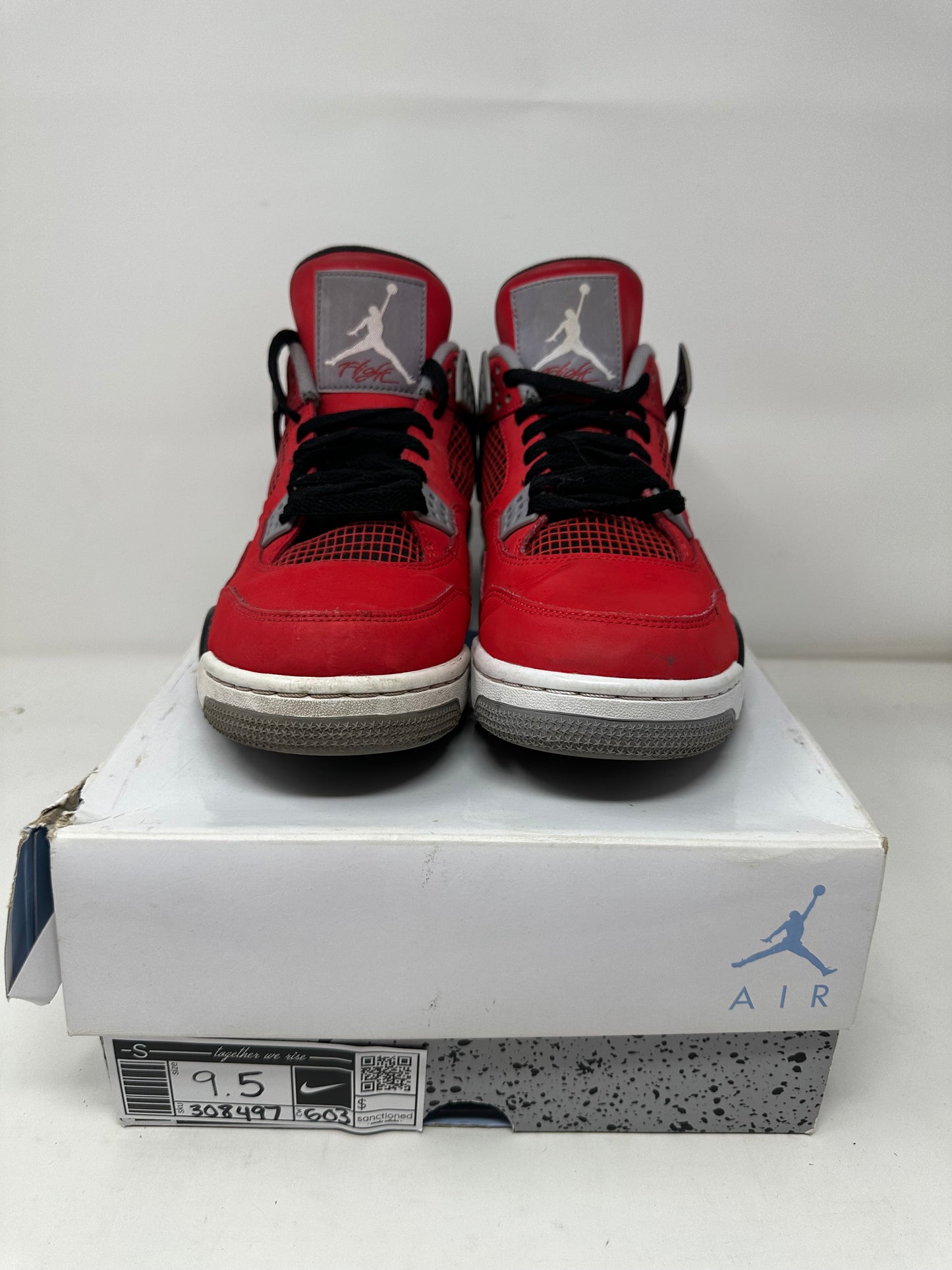 Jordan 4 “Toro”