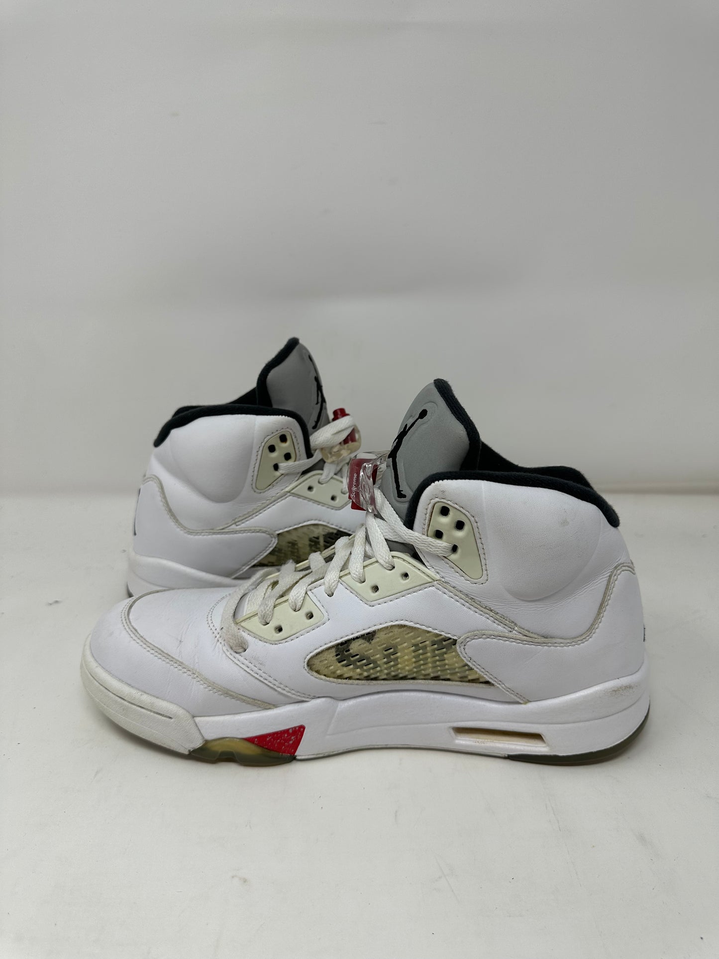 Jordan 5 Supreme “White”