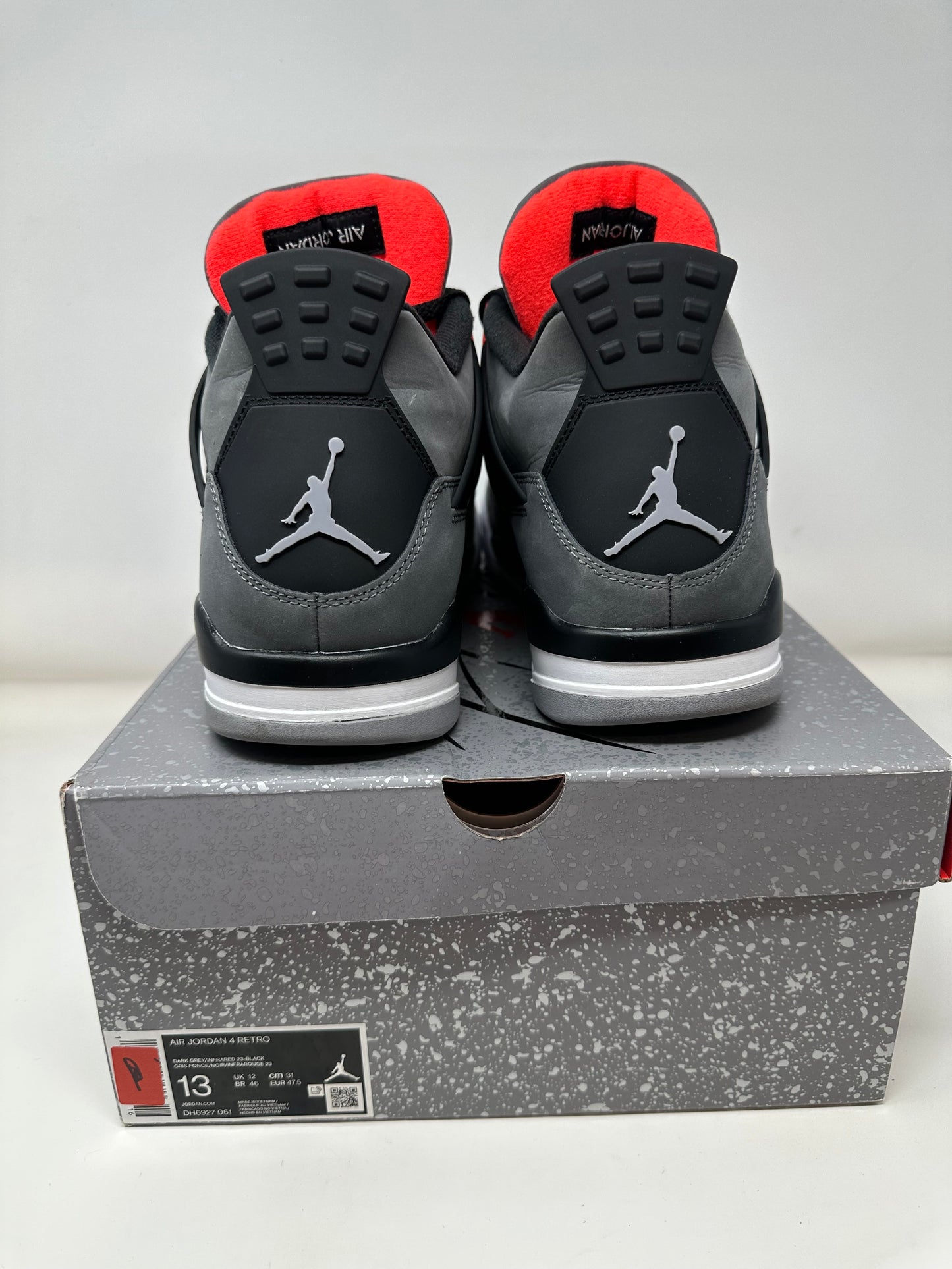 Jordan 4 “Infared”