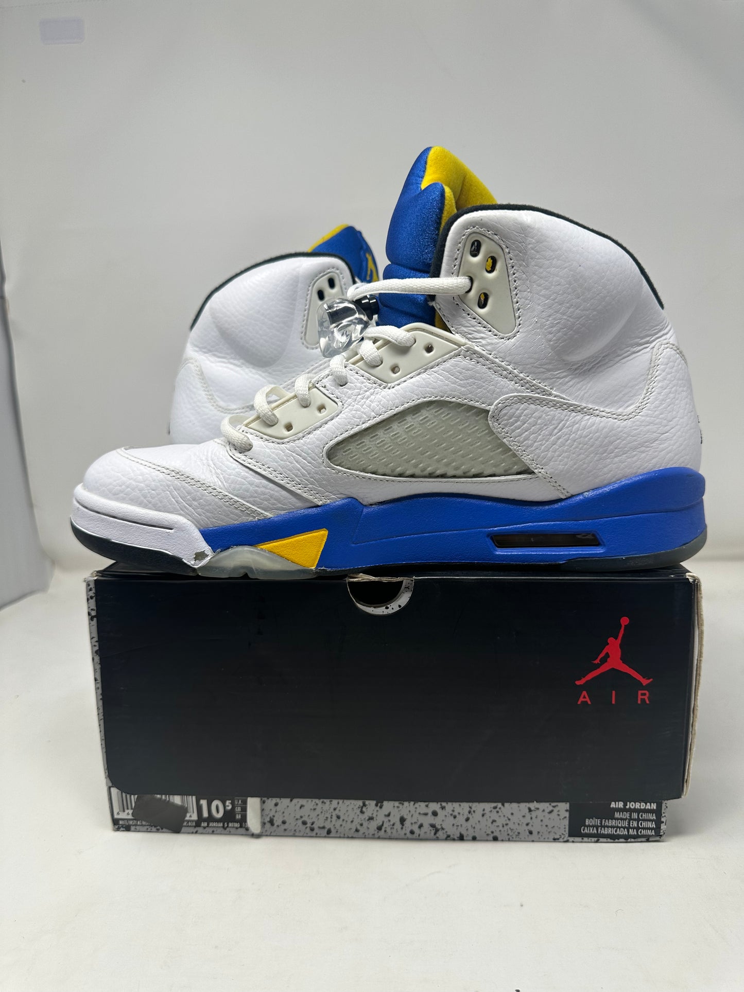 Jordan 5 “Laney”