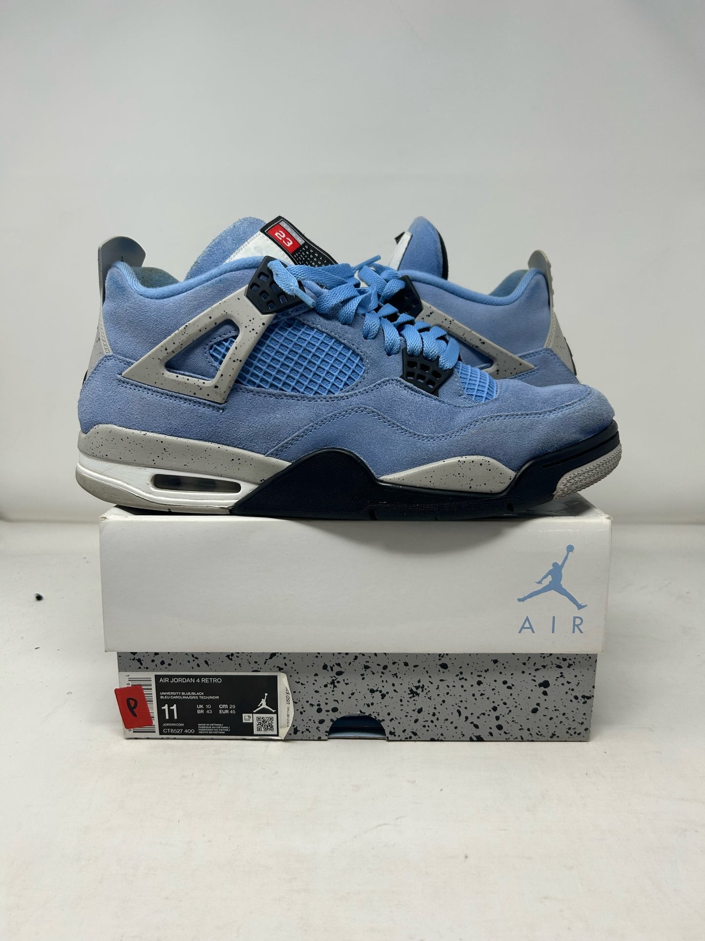Jordan 4 “UNC”