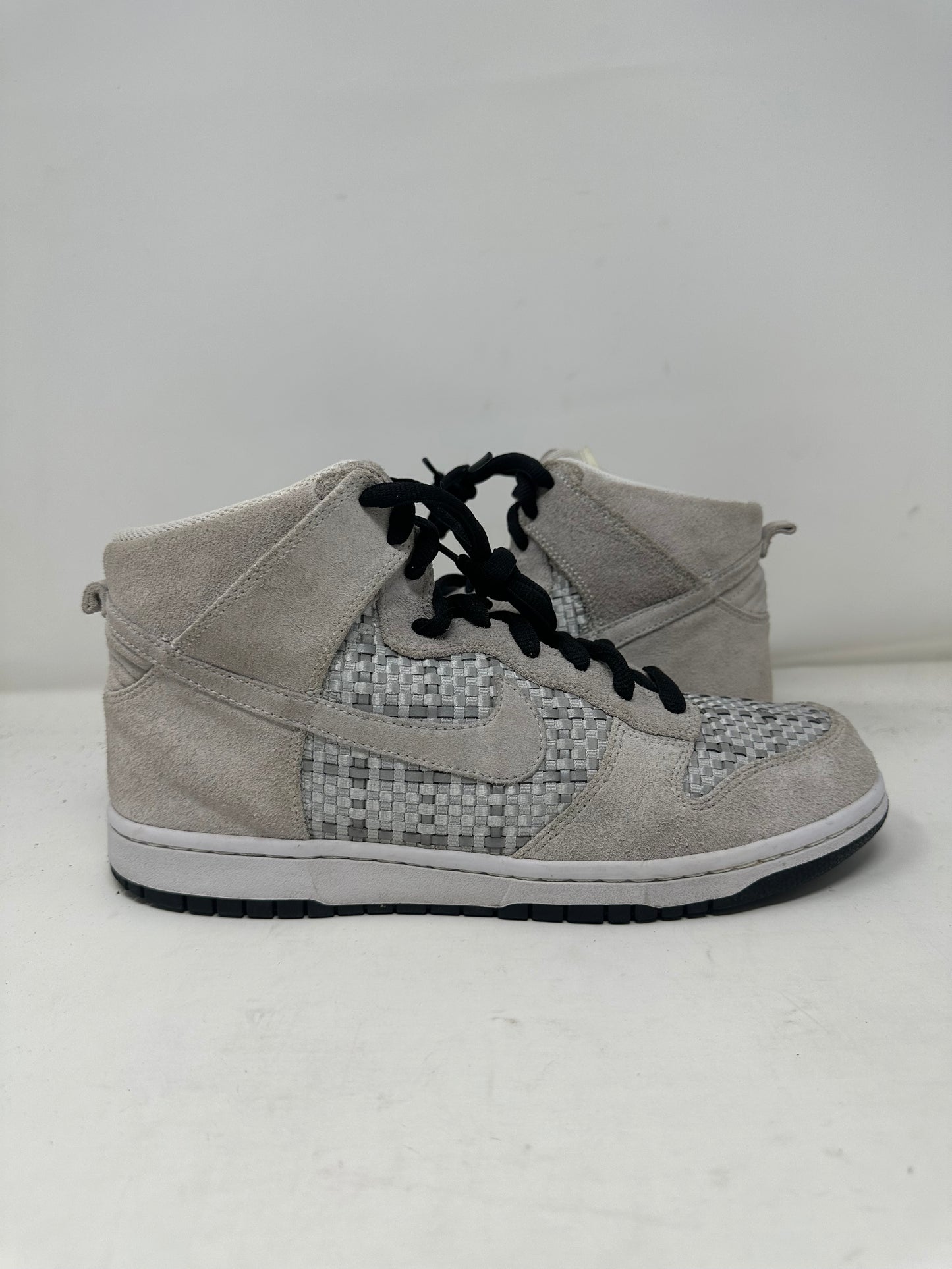 Nike SB Dunk High “Neutral Grey”