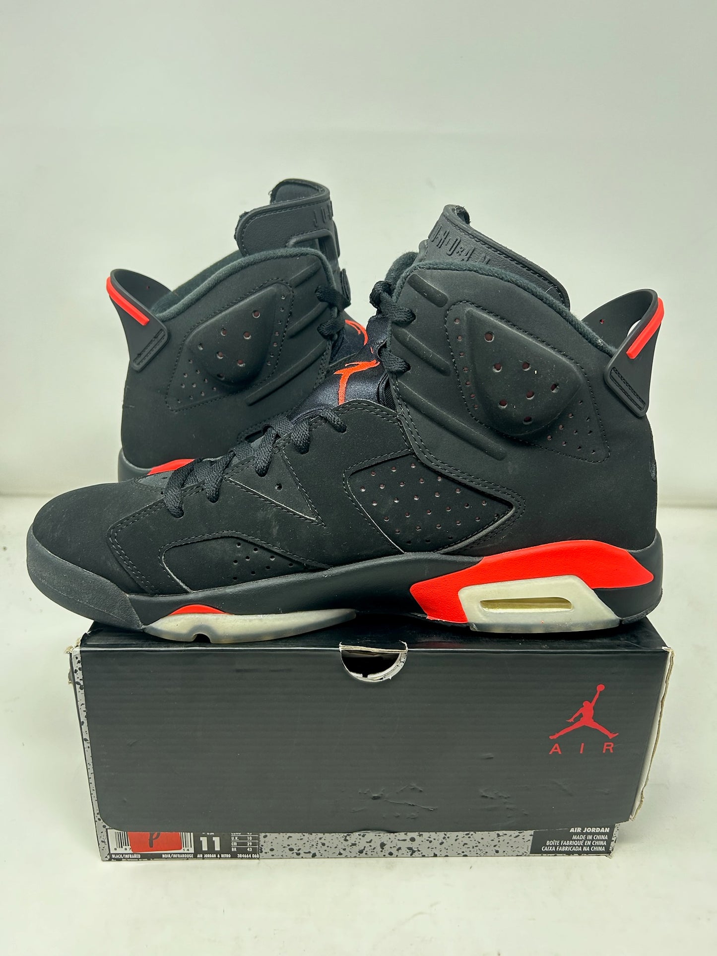 Jordan 6 “Infrared”