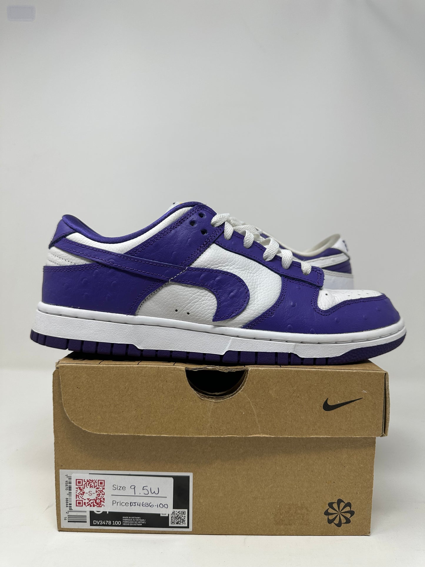 Nike Dunk Low Women’s “Flip”