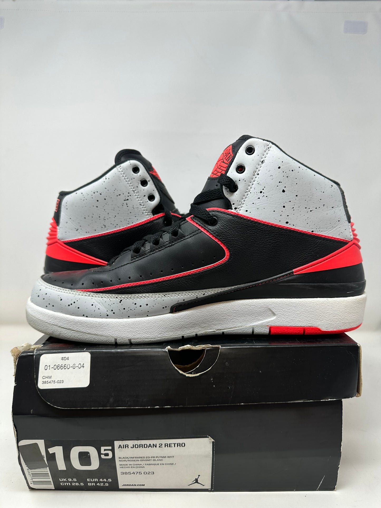 Jordan 2 “Infrared”