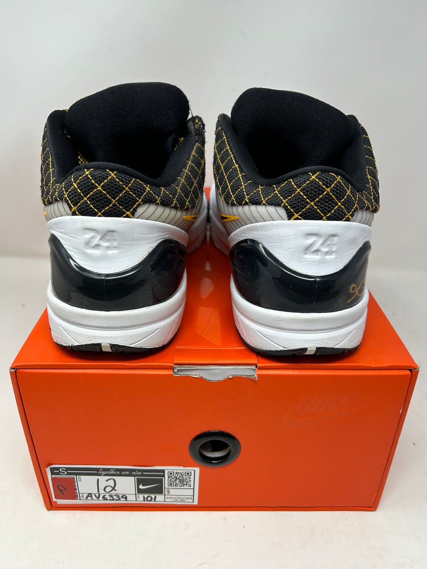Kobe Protro 4 “Del Sol”