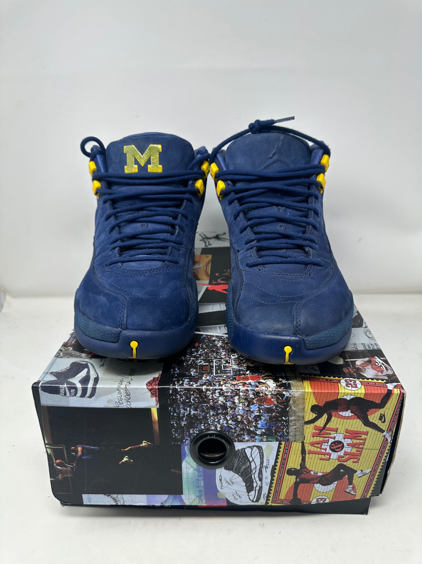 Jordan 12 “Michigan”