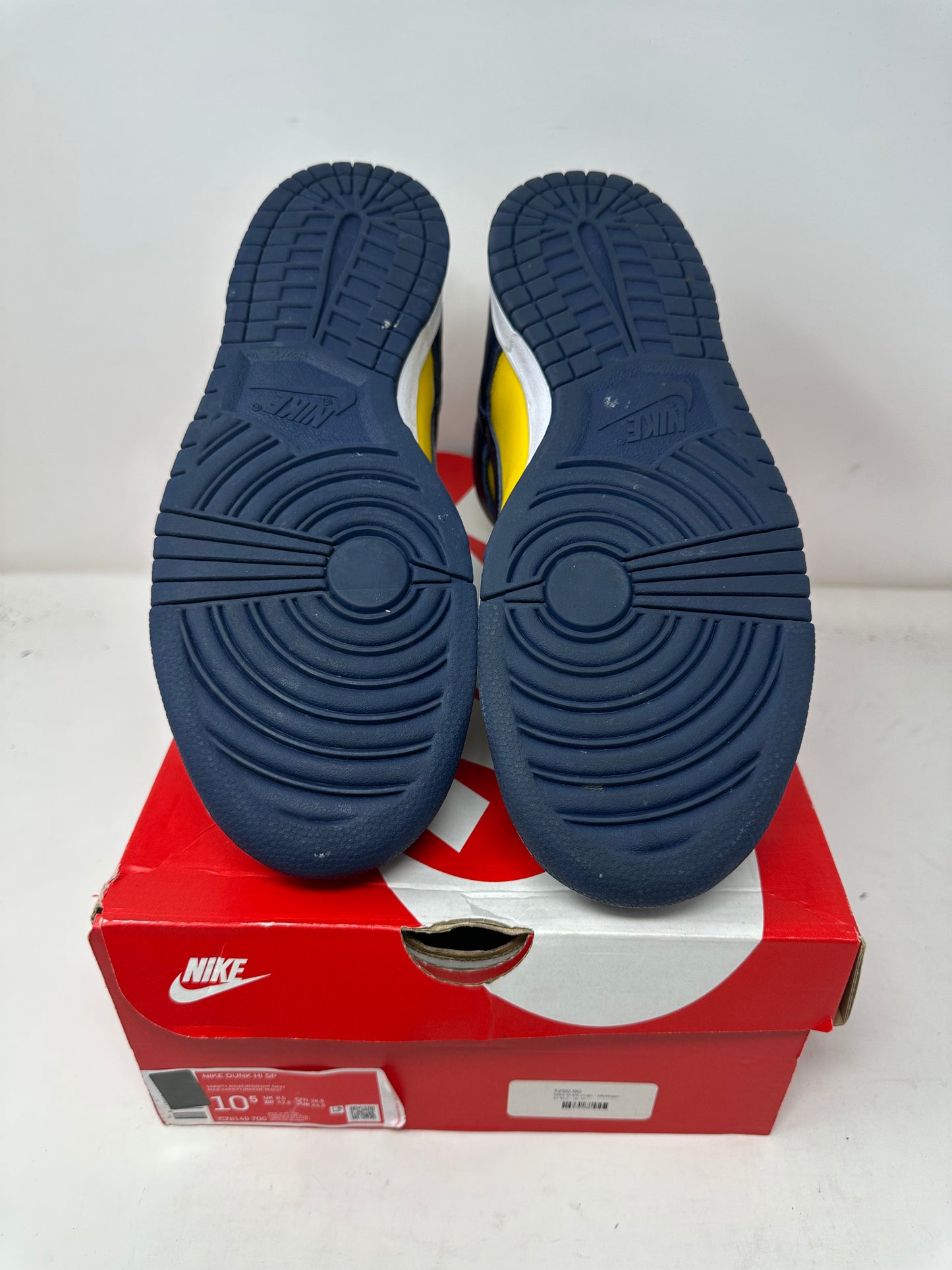 Nike Dunk High “Michigan”