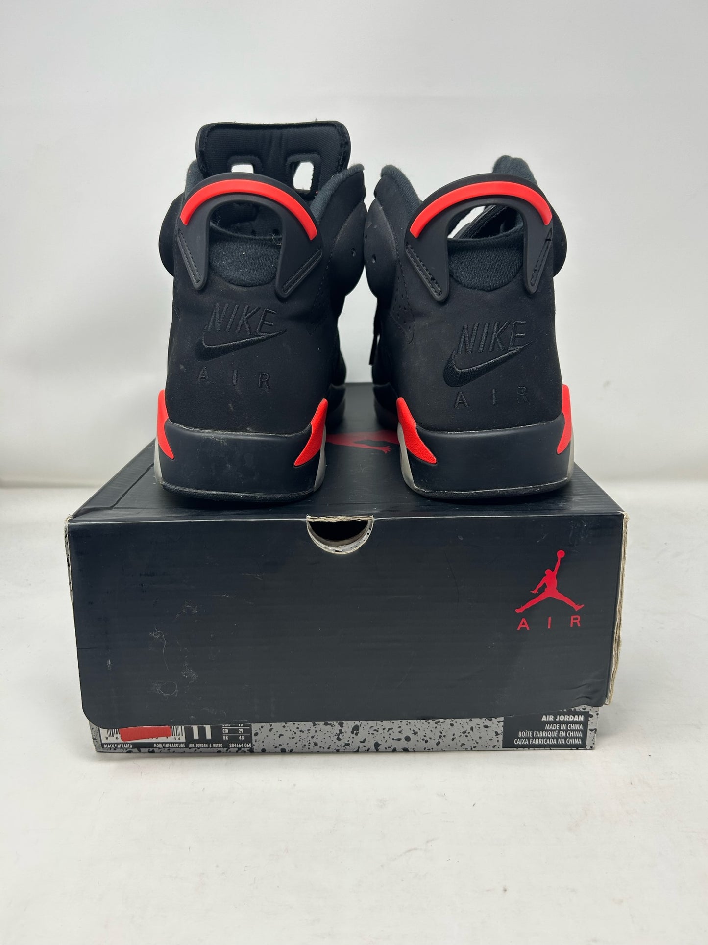 Jordan 6 “Infrared”