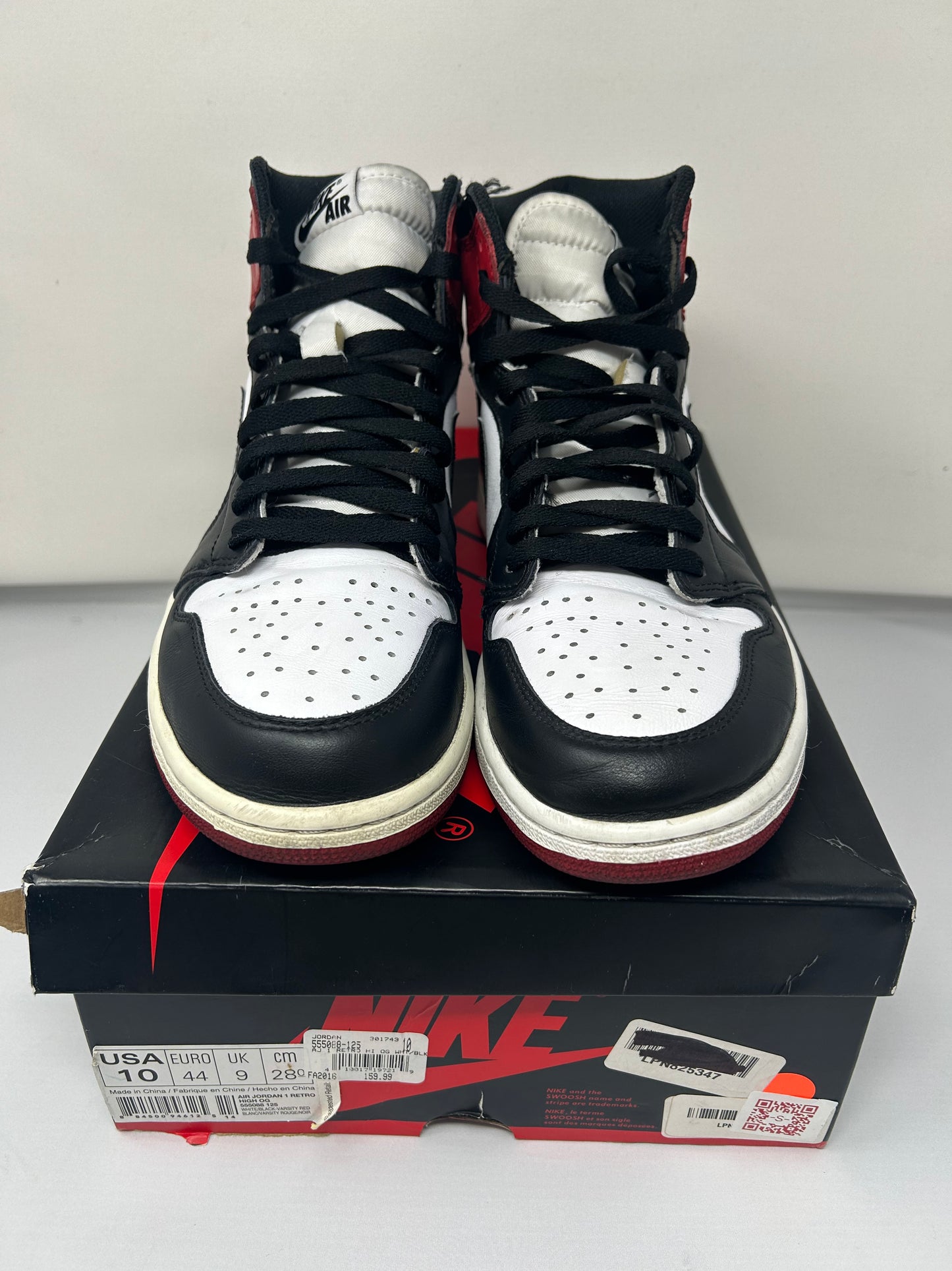 Jordan 1 High “Black Toe”