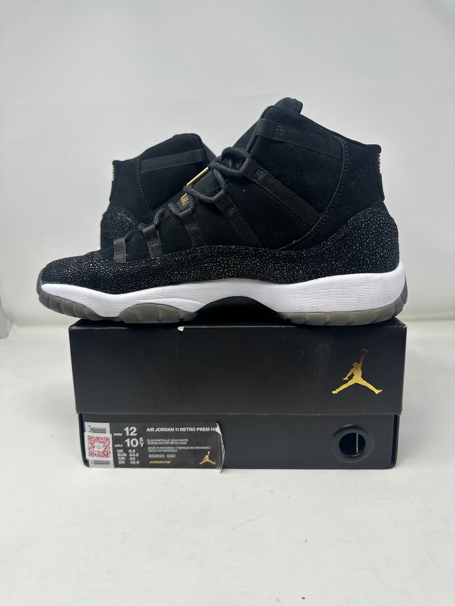 Jordan 11 Women’s “Heiress”