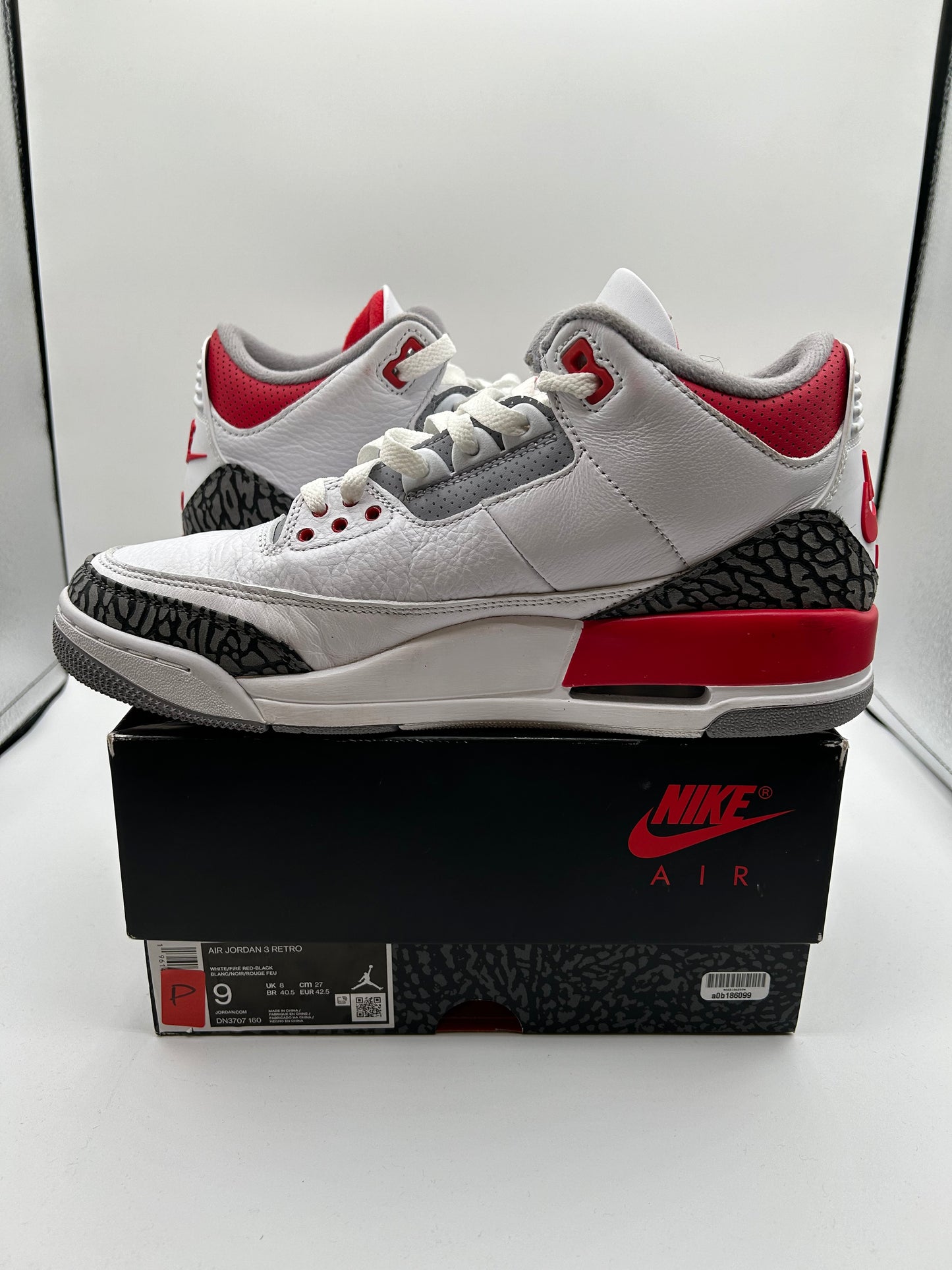 Jordan 3 “Fire Red”