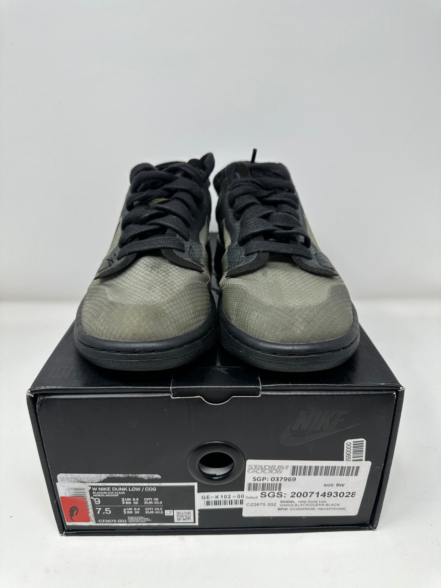 Nike Dunk Low “CDG”