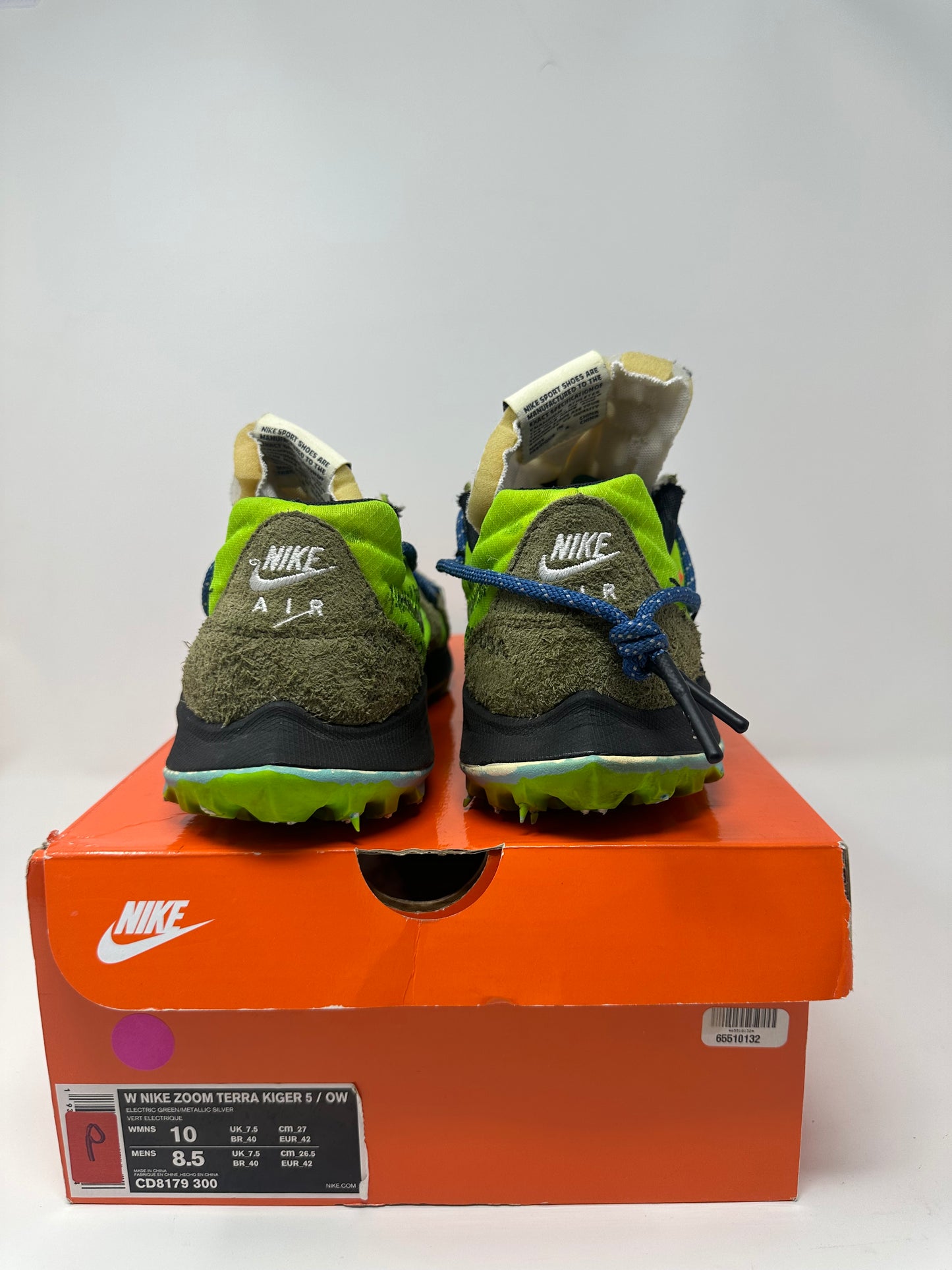 Nike Off-White Women’s Terra Kiger “Electric Green”