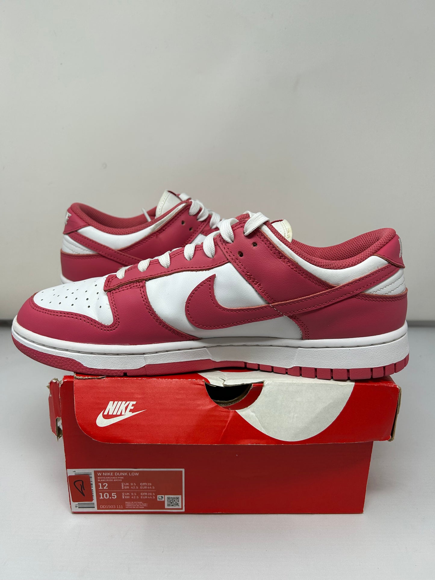 Nike Dunk Low “Archeo Pink”
