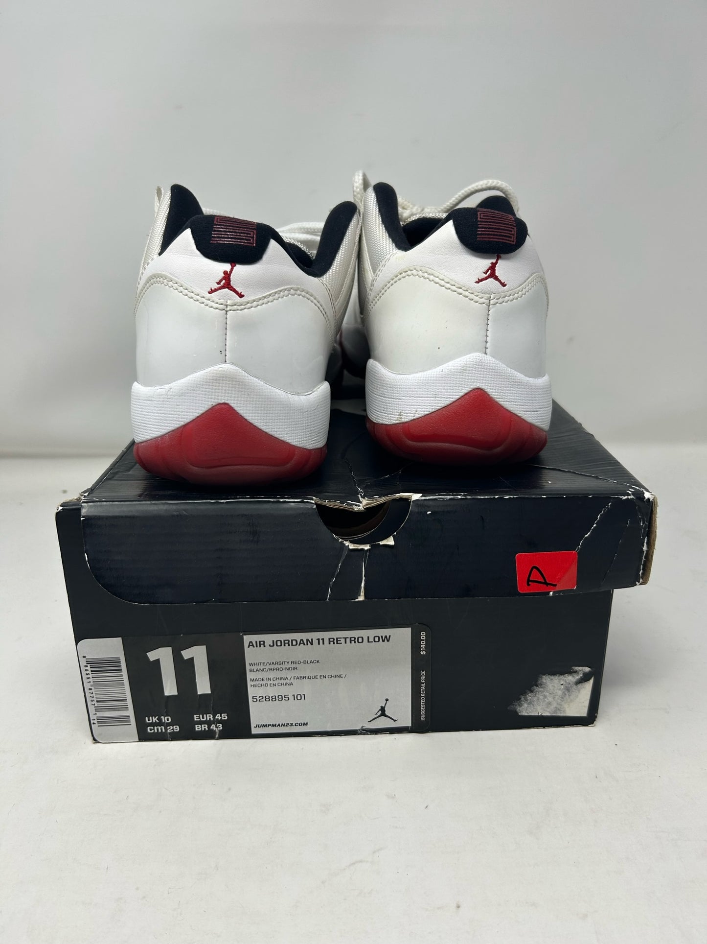 Jordan 11 Low “Cherry”