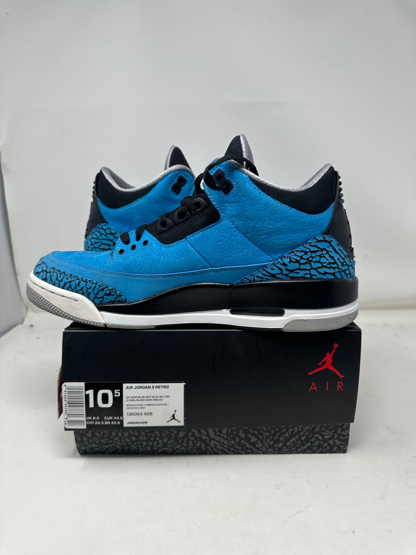 Jordan 3 “Powder Blue”
