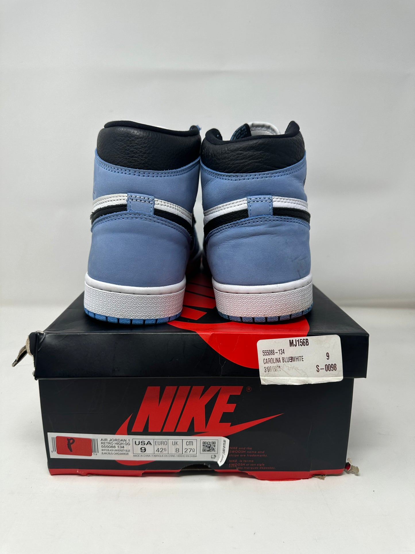 Jordan 1 High “University Blue”