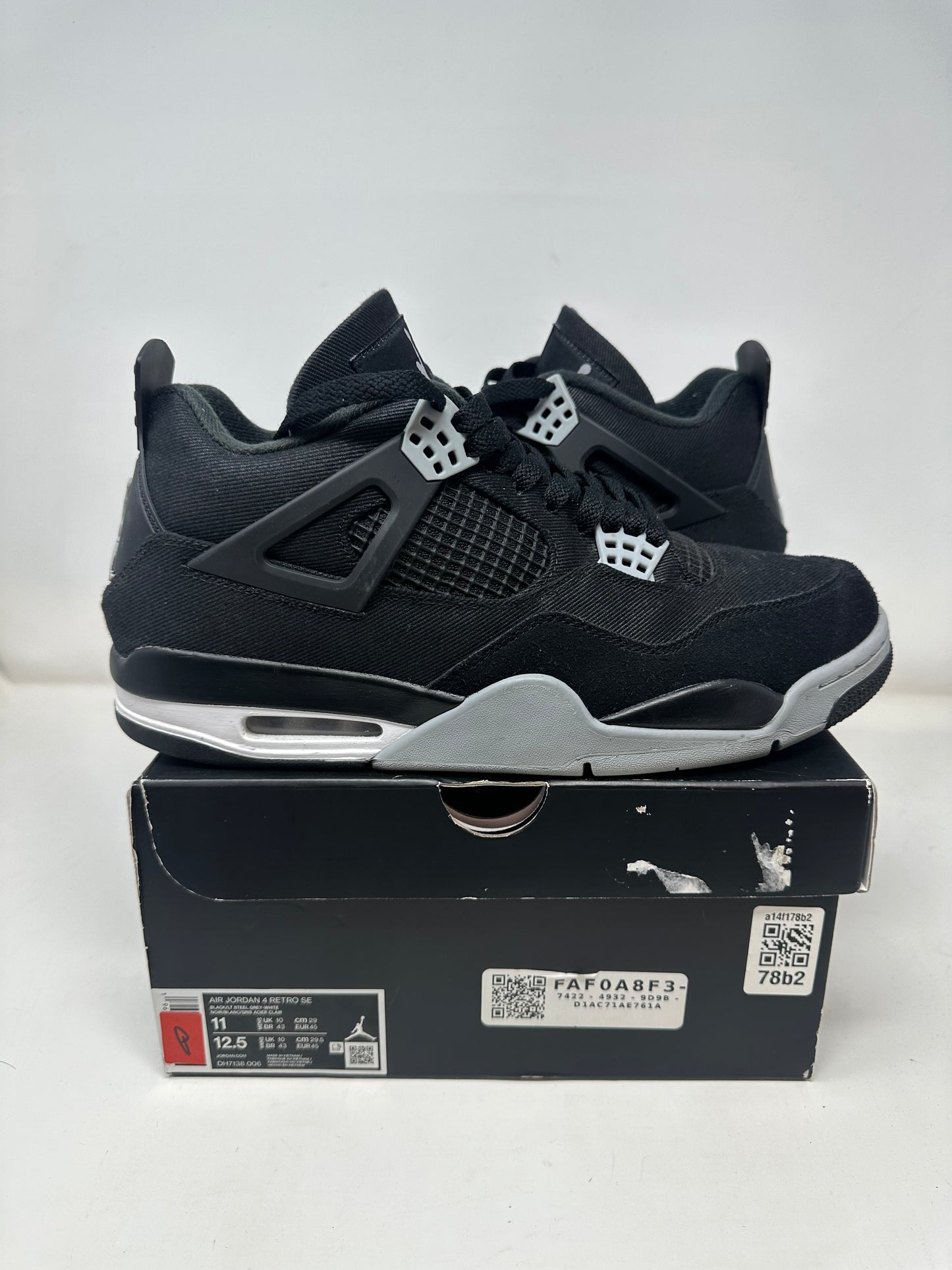 Jordan 4 “Black Canvas”