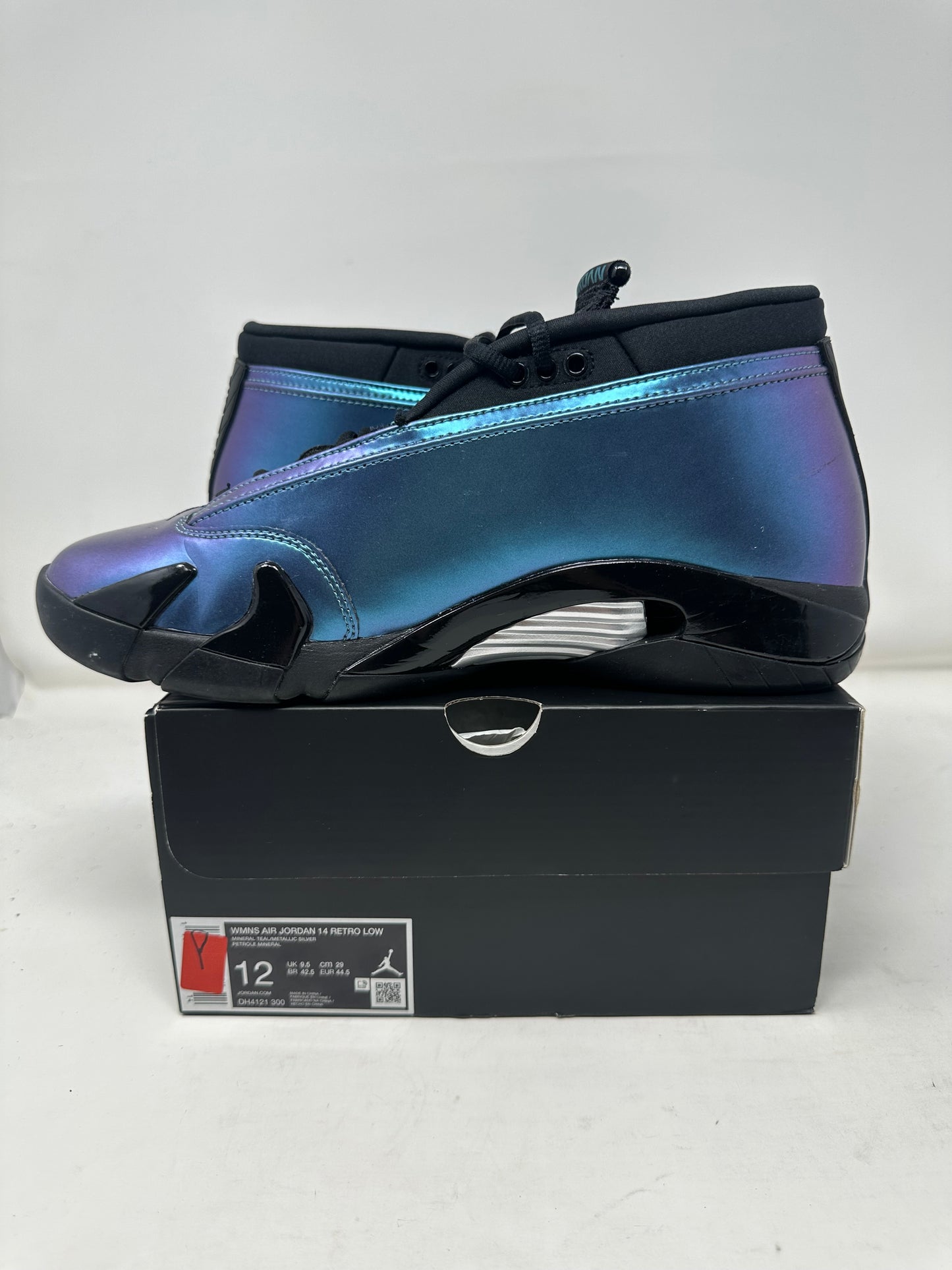 Jordan 14 Women’s “Love Letter”