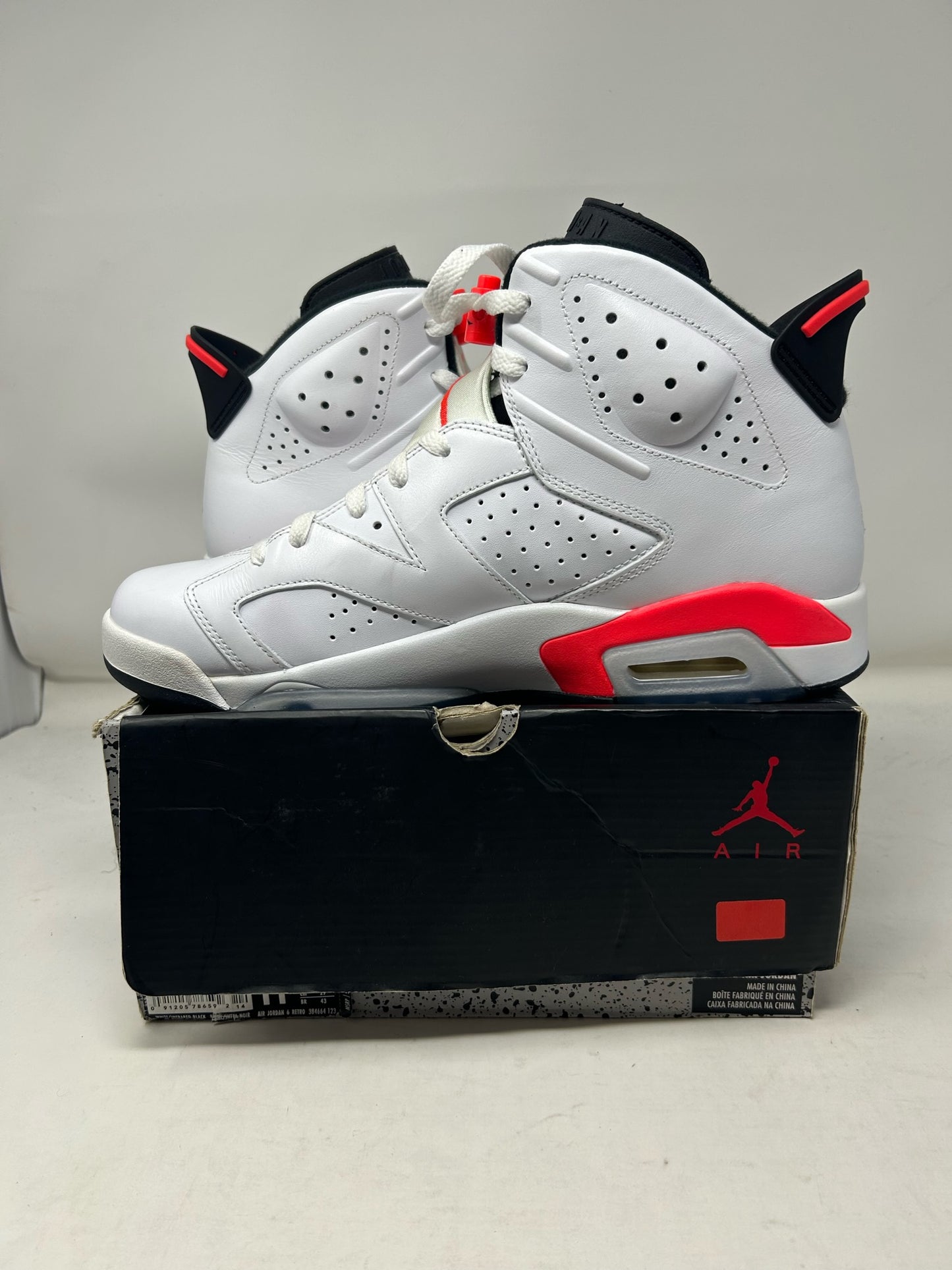 Jordan 6 “Infrared”