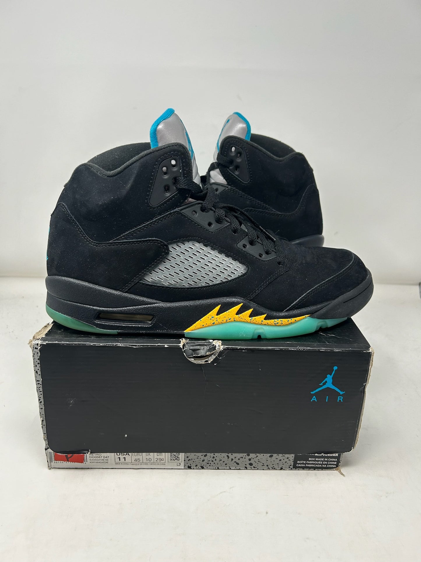 Jordan 5 “Aqua”