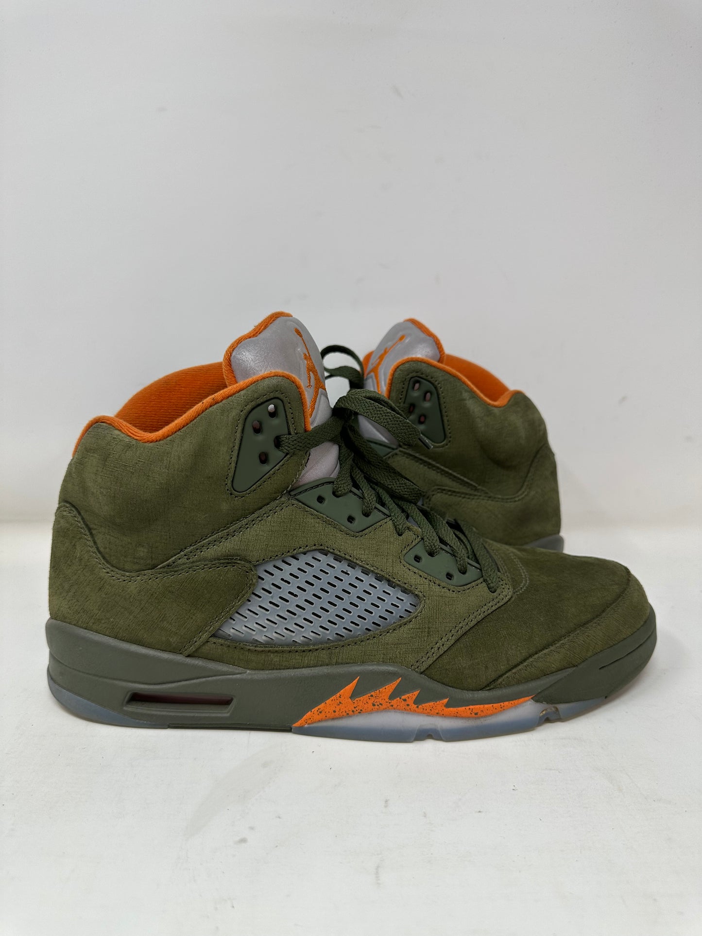 Jordan 5 “Olive”