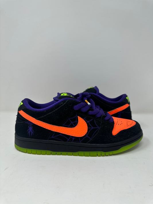 Nike SB Dunk Low “Night of Mischief”