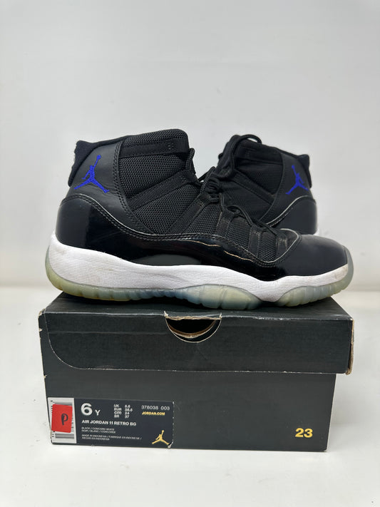 Jordan 11 GS “Space Jam”