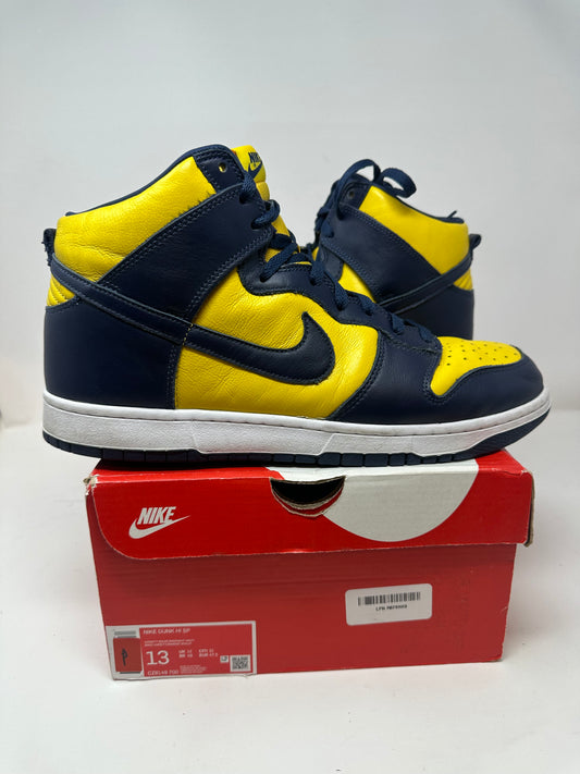 Nike Dunk High “Michigan”