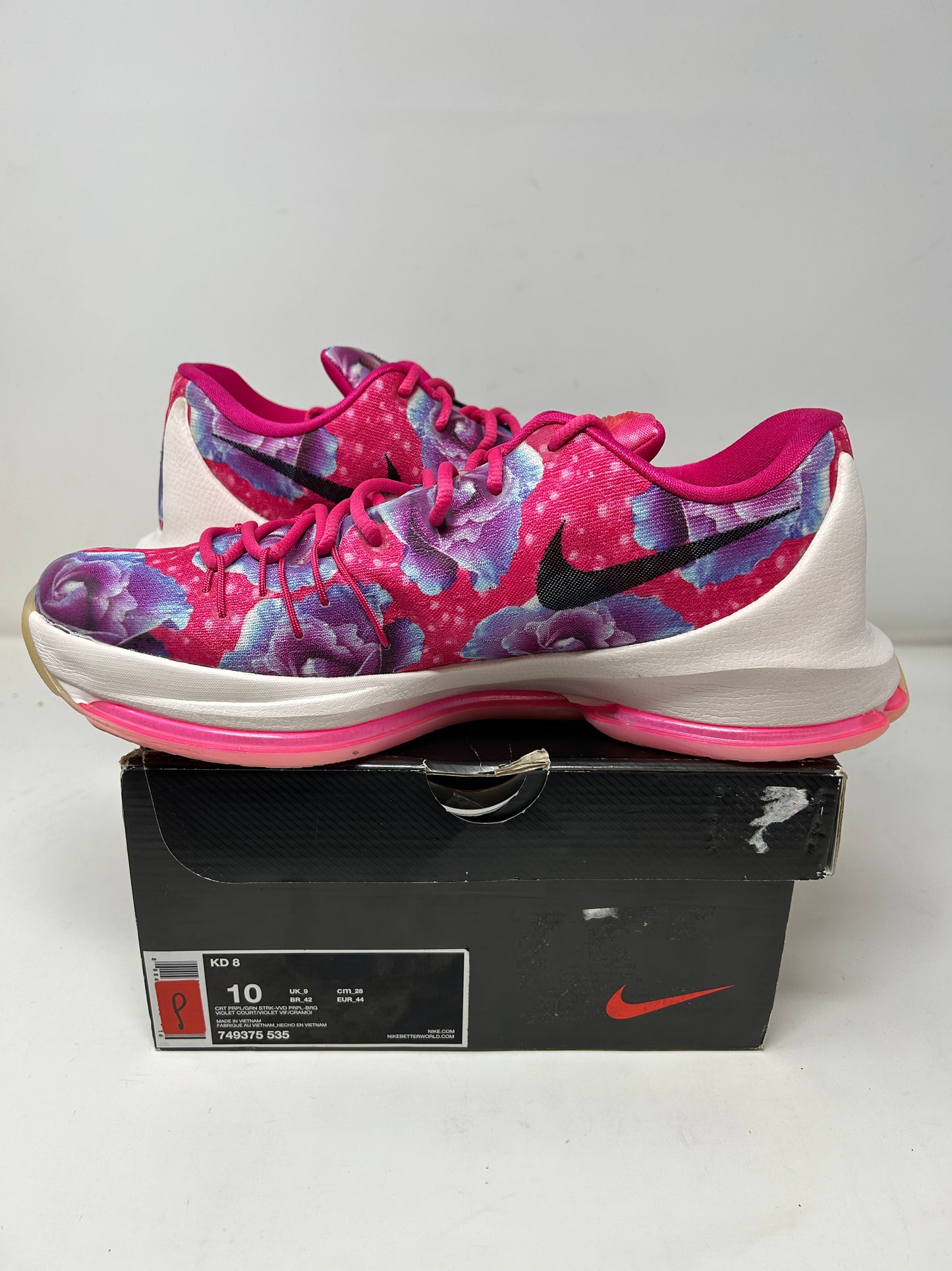 Nike KD 8 “Aunt Pearl”