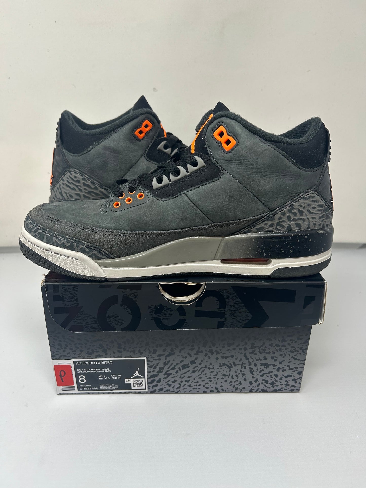 Jordan 3 “Fear” (2023)