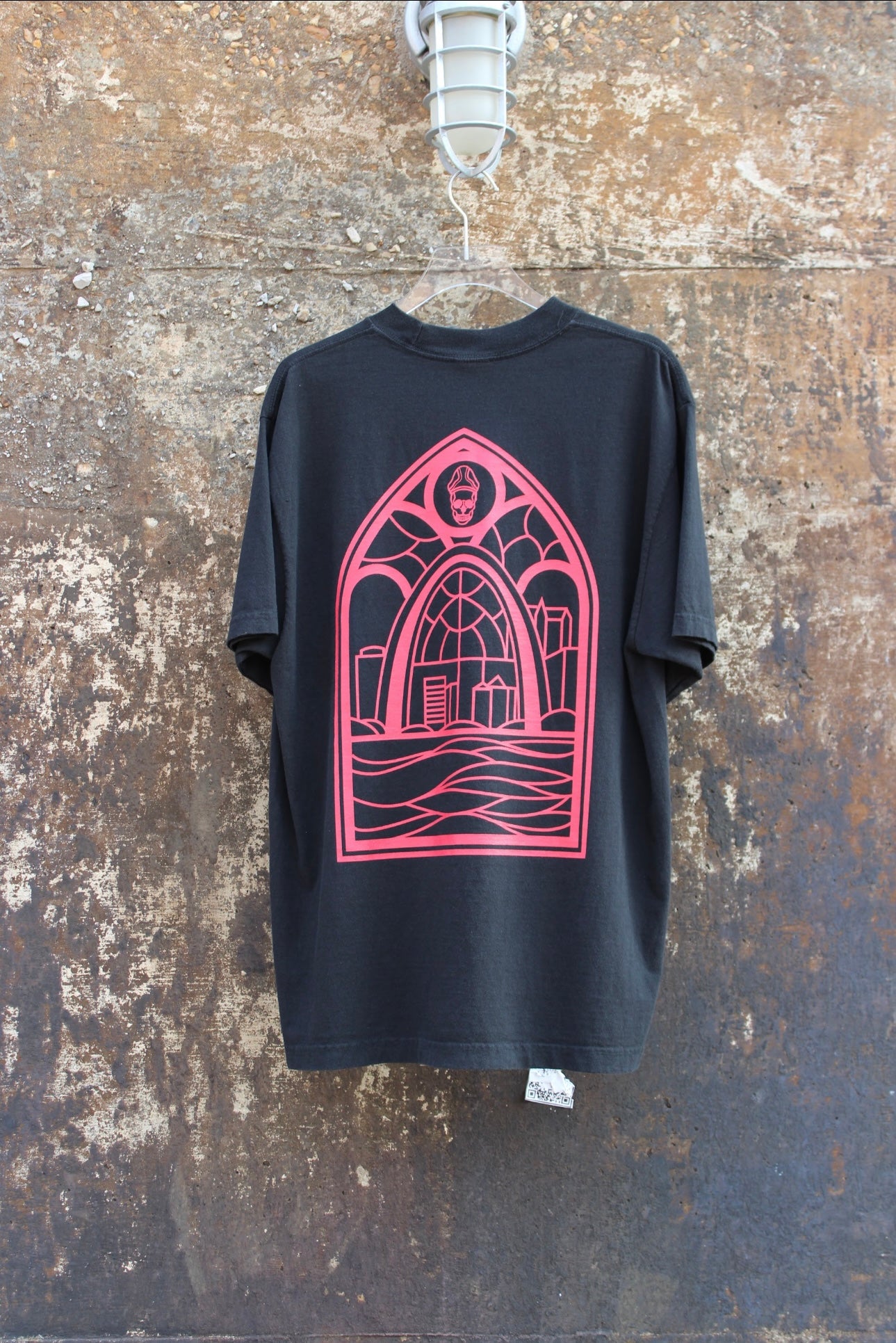 ST. LOU Arch Shirt (Black and Red)